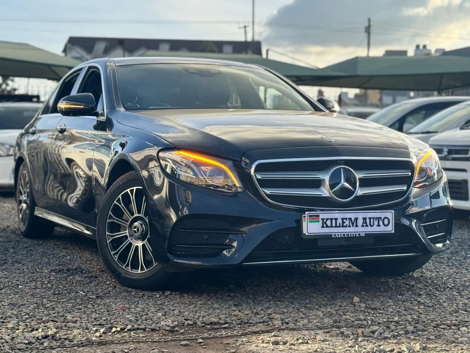 Vehicle photo 1 of 17