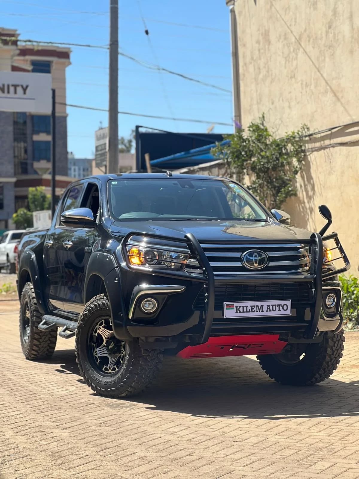 Vehicle photo 1 of 13