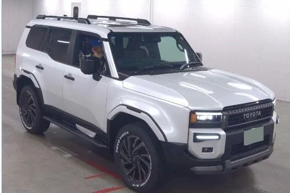 Vehicle photo 1 of 4