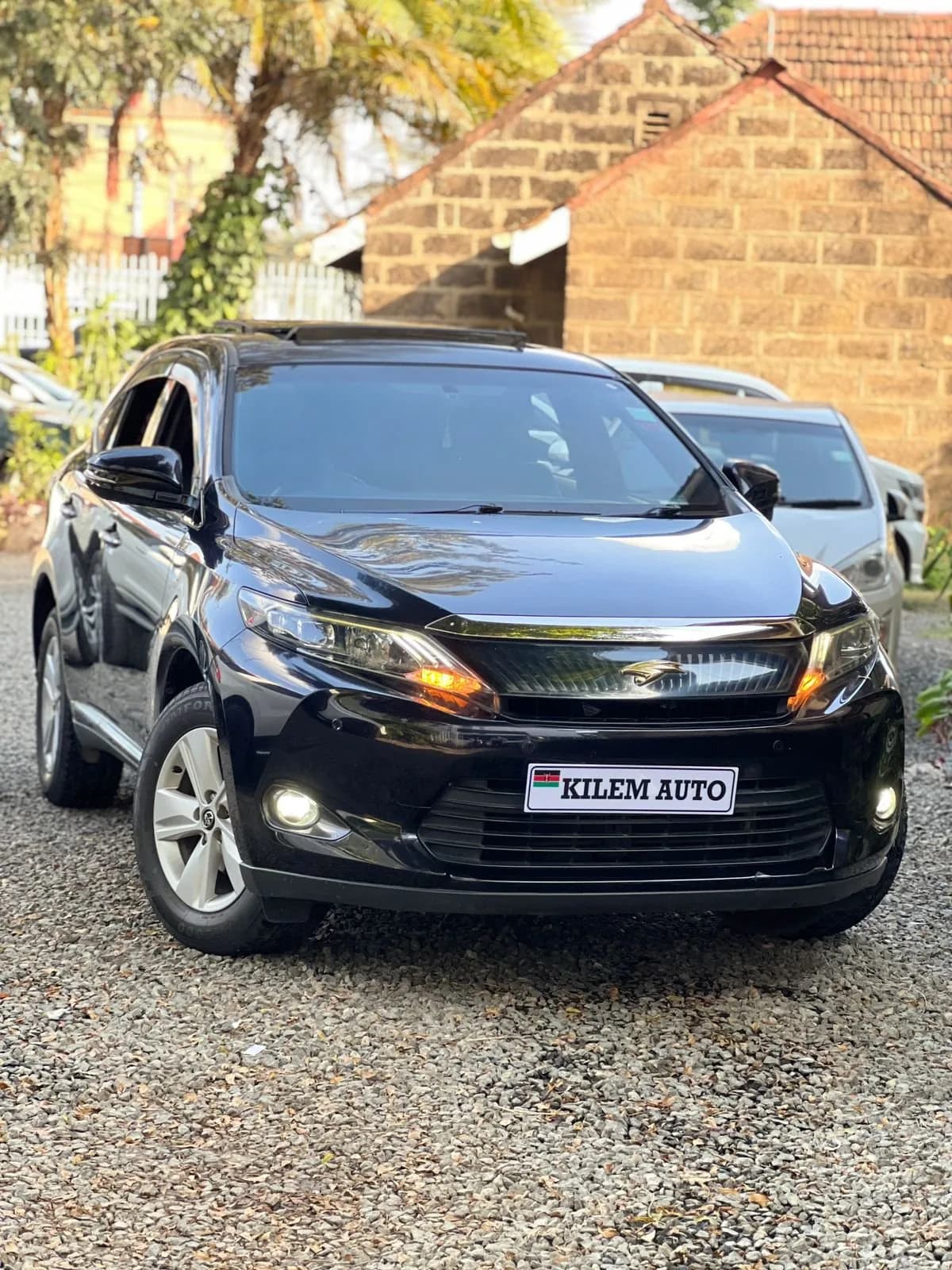 Vehicle photo 1 of 23